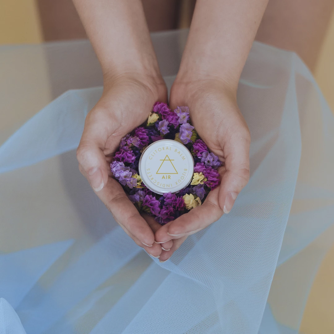 Image of Bijoux Indiscrets Horoscope Aquarius Set - Gemstone Necklace & Finger Massager